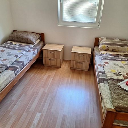 Apartman Ognjenovic Διαμέρισμα Plužine Εξωτερικό φωτογραφία