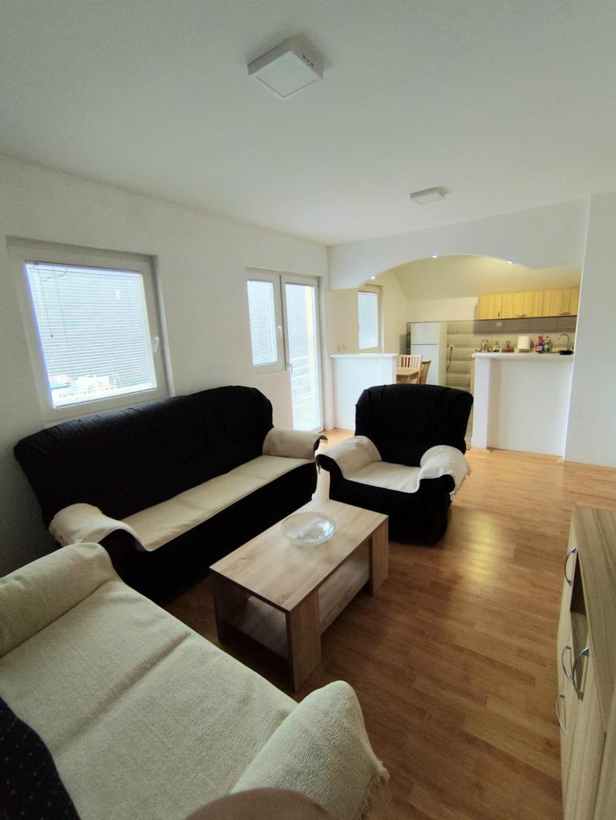 Apartman Ognjenovic Διαμέρισμα Plužine Εξωτερικό φωτογραφία